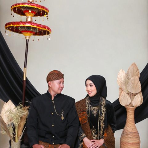 {"ARInfo":{"IsUseAR":false},"Version":"1.0.0","MakeupInfo":{"IsUseMakeup":false},"FaceliftInfo":{"IsChangeEyeLift":false,"IsChangeFacelift":false,"IsChangePostureLift":false,"IsChangeNose":false,"IsChangeFaceChin":false,"IsChangeMouth":false,"IsChangeThinFace":false},"BeautyInfo":{"IsAIBeauty":false,"OldBeautyCount":1,"IsSharpen":false,"SwitchMedicatedAcne":false,"IsBrightEyes":false,"IsOldBeauty":false,"IsReduceBlackEyes":false},"HandlerInfo":{"AppName":2},"FilterInfo":{"IsUseFilter":false}}